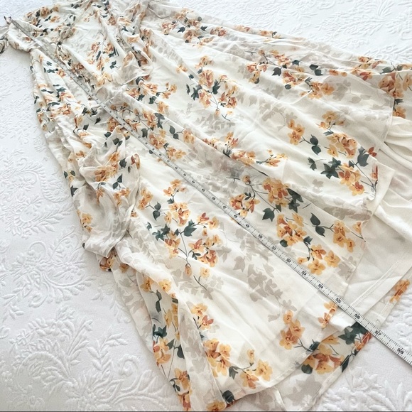 NWOT Lulus Shadow Blooms Cream Floral Print Ruffled Maxi Dress XS Small - Picture 8 of 16